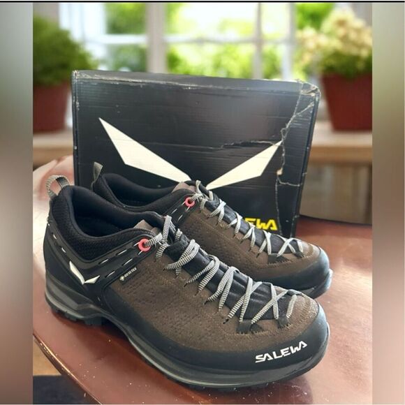 Salewa Mountain Trainer 2 GTX Mountaineering Shoes Black/Bungee Cord Size 9.5 EU - Picture 6 of 12